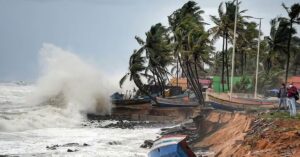 West Bengal Weather cyclone Monthara causes heavy rains warning issued in coastal districts