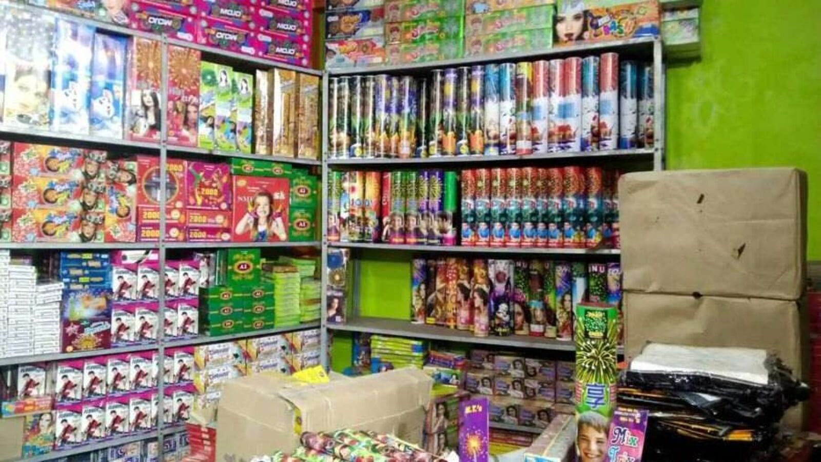 Who is the person of famous burima chocolate bomb