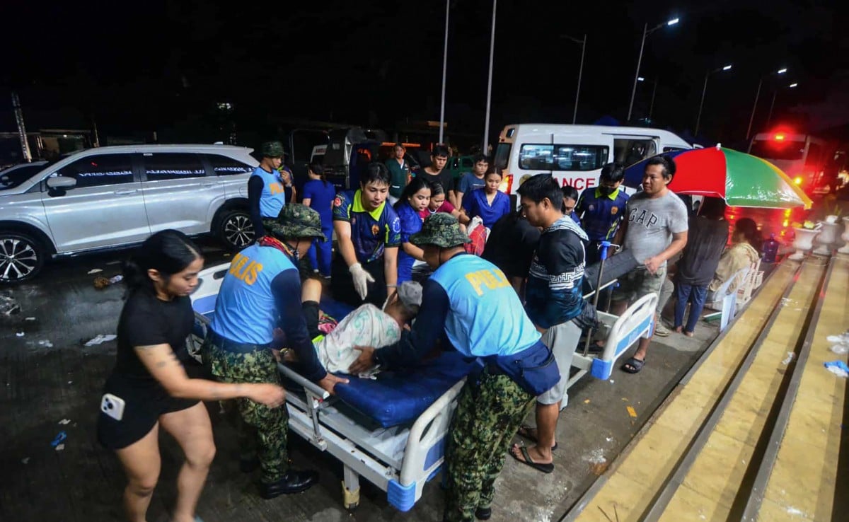 Massive earthquake of 6.9 in the night