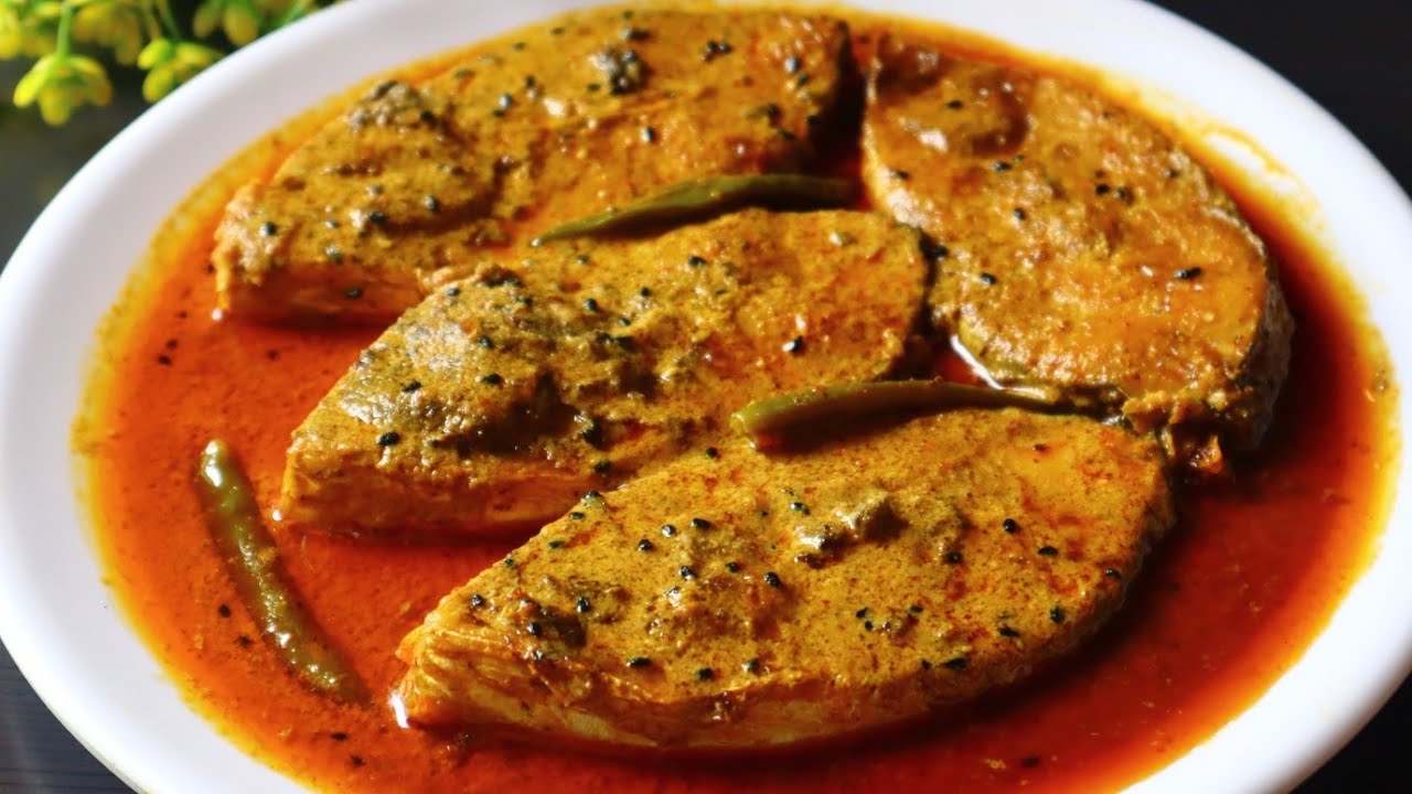 Hilsa fish and prawn recipe for bhaiphota