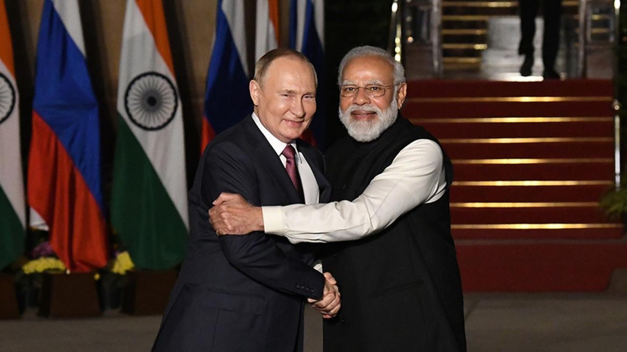 Narendra Modi wishes Vladimir Putin on his birthday.