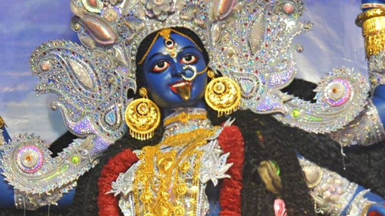 Fatakeshto Kalipujo idol changed this year