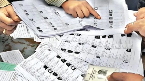 Election commission increased deadline of SIR