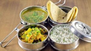 Tiffin Hacks rely on 3 home remedies to keep food warm in winter