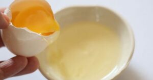 Hair Care eggs are great for making hair shiny but which is best the white or the yolk