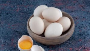 Cooking Tips should you wash eggs before cooking know the expert's opinion