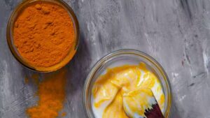 Skin Care dry raw turmeric will restore moisture and radiance to the skin in winter