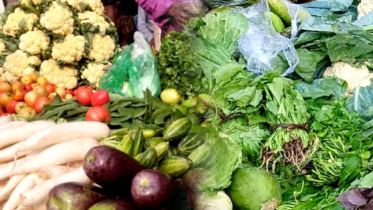 Uluberia administration active to prevent cauliflower and cabbage from other states