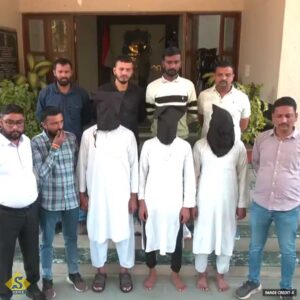 3 arrested from Gujarat while trying to smuggle weapons to attack India