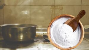 Cleaning Tips these ingredients will reduce oily stains in the kitchen