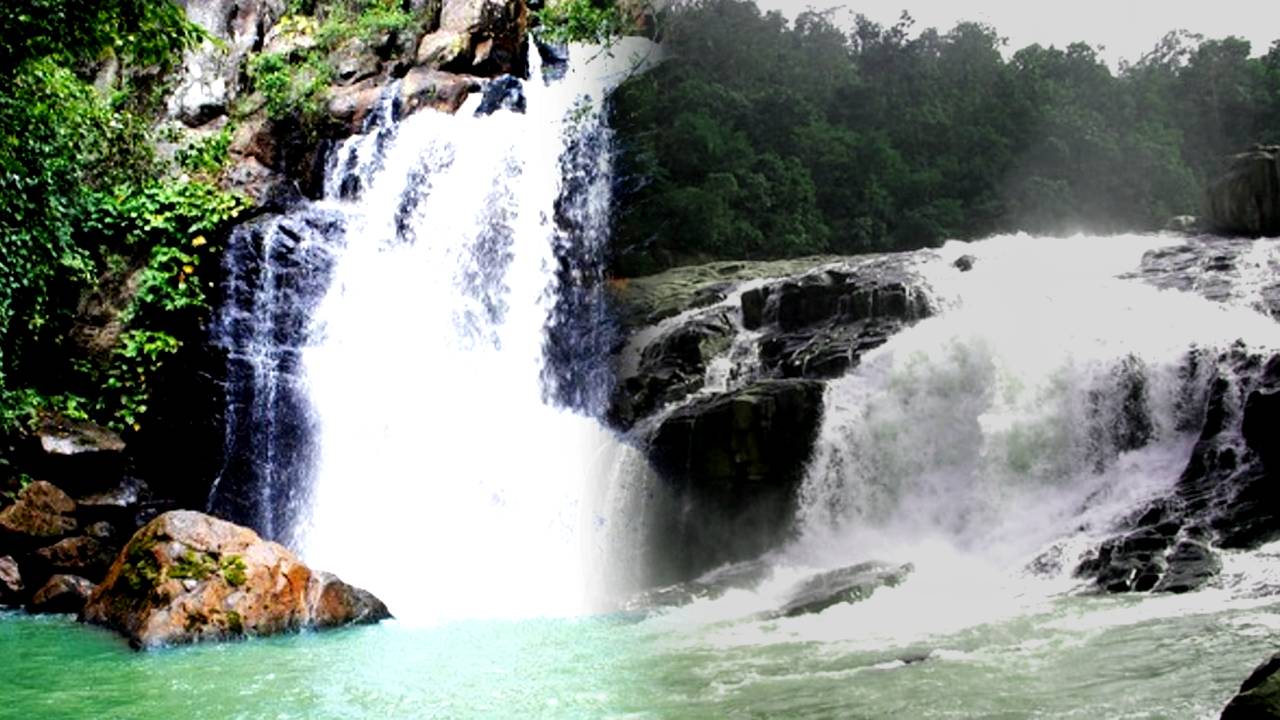 Odisha going on a winter trip to Daringbari there are two great places to visit nearby