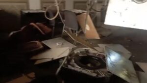 Pakistan SC rocked by massive explosion.