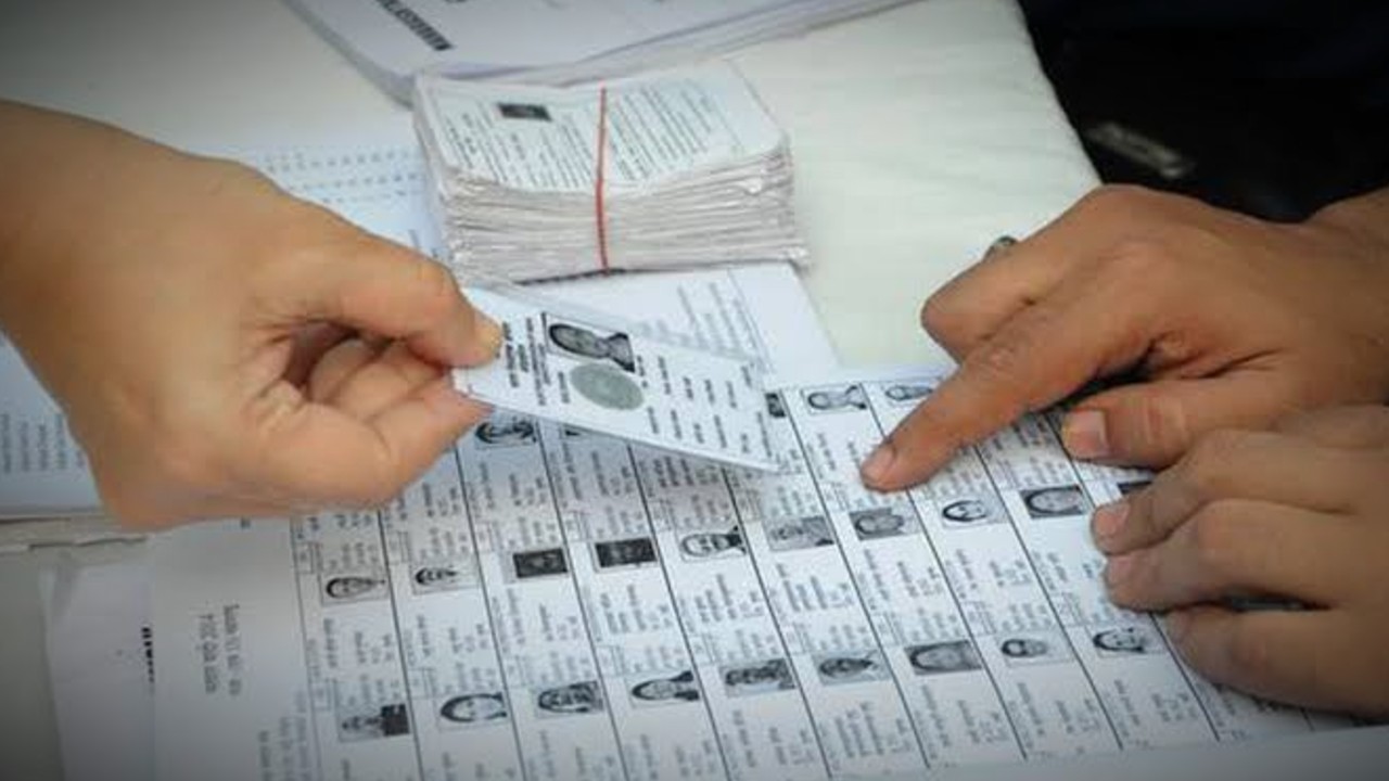 How to fill up SIR enumeration form on online 