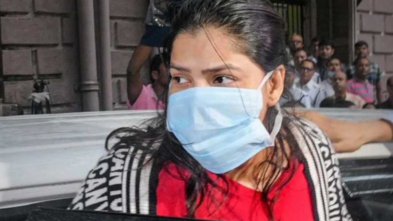 Arpita Mukhopadhyay Questions ED Over Seized Bank Accounts
