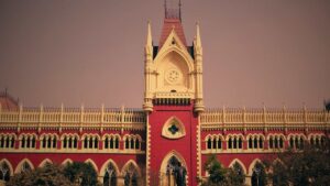 Tension Erupts Inside Calcutta High Court Bar Over Police Misconduct