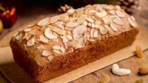 Recipe make a fruit cake with biscuits at home this christmas