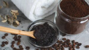 Skin Care use half a spoon of coffee to brighten your skin know this home remedy