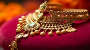 Gold Price find out the price of gold in the market at the end of the year