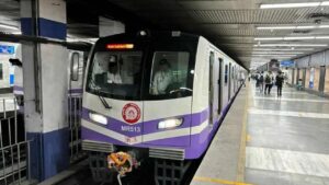 Kolkata Metro on high alert on the night of the christmas festival special security 