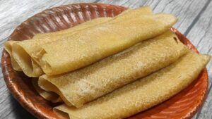 Recipe make patishapta during the winter season