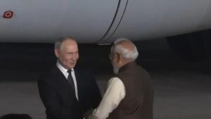 Modi breaks protocol to welcome Putin to India.