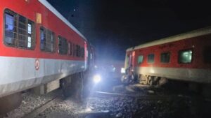 Indian Railway train carriage suddenly derailed but the railway narrowly averted a major accident