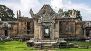 Thailand-Cambodia resume fighting after ceasefire.