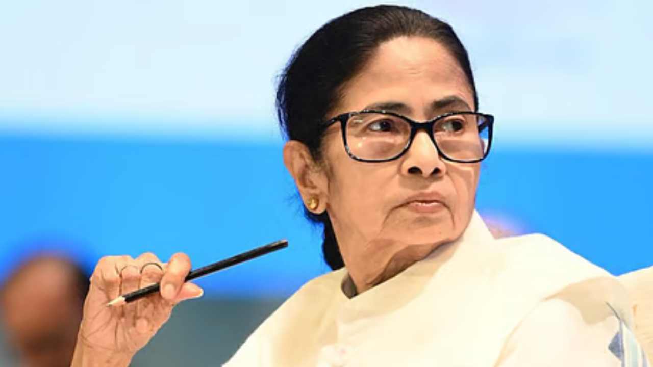 Mamata banerjee opened up about durga angan 