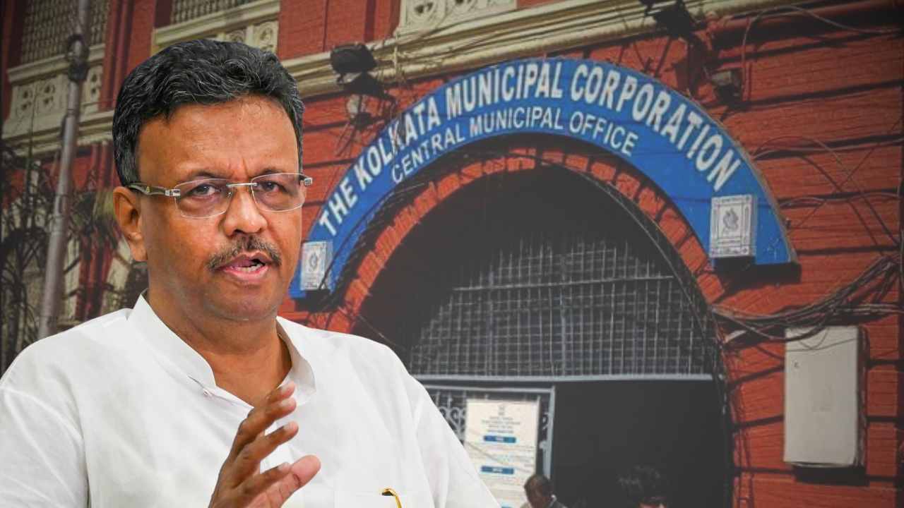 Kolkata Municipal Corporation Cracks Down on Roadside Parking to Ease Clean-Up