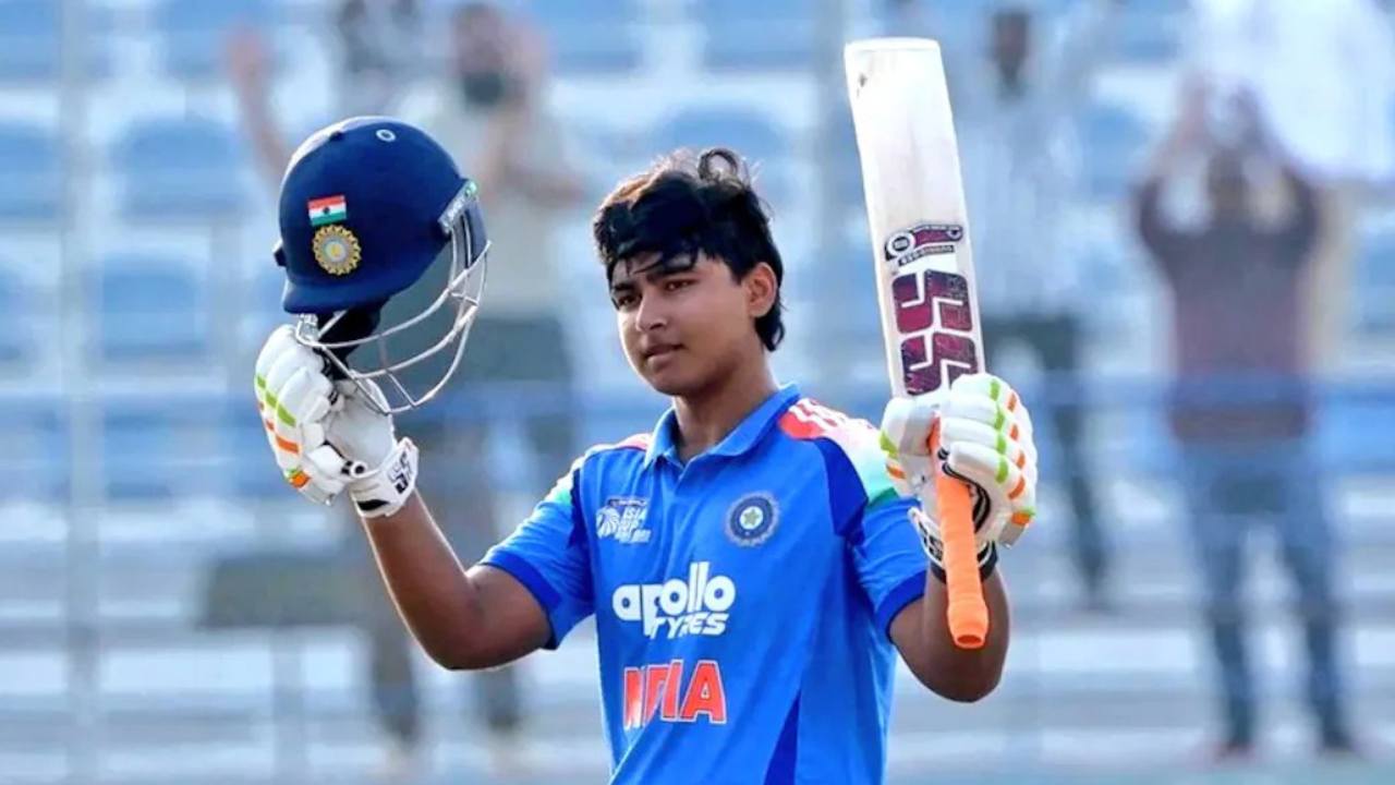 Vaibhav Suryavanshi is the captain of Team India for the first time.