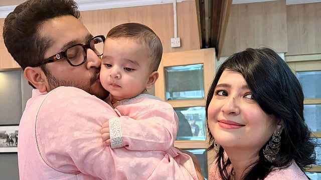 Mamata Banerjee went to parambrata son rice ceremony 