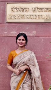 Vishakha Yadav's Success Story will amaze you.