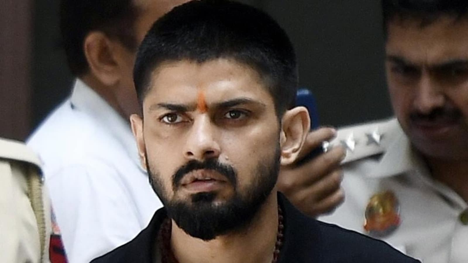 Three members of bishnoi gang caught in Howrah station 