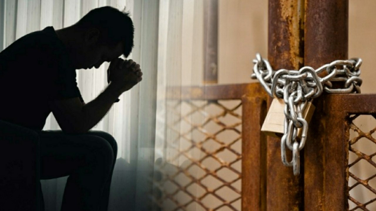 Jute Mill closed in West Bengal resulting many workers jobless 