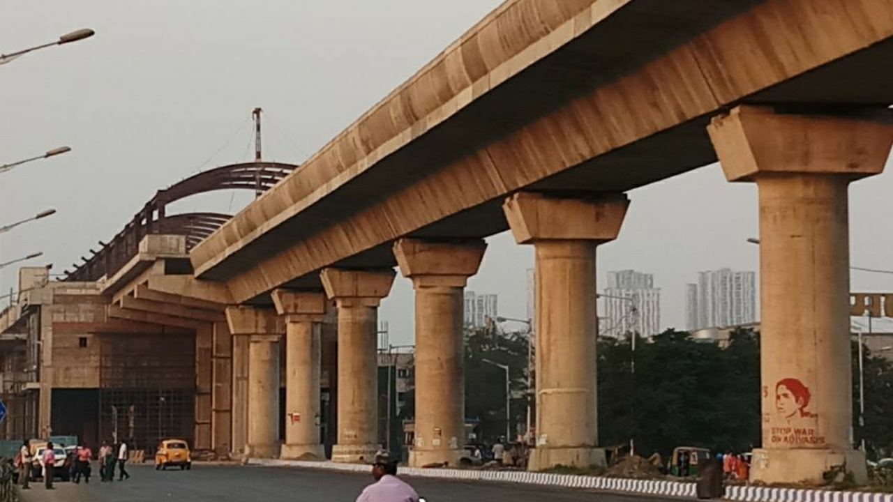 ভোল বদলাচ্ছে ইএম বাইপাস, পথ নিরাপত্তা বাড়াতে নতুন দুই সাবওয়ের ভাবনা কেএমডিএ-র