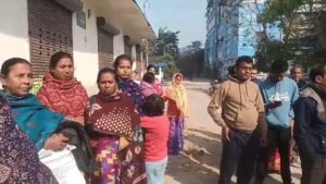 Baharampur a young man was killed in a clash between two groups at a crematorium