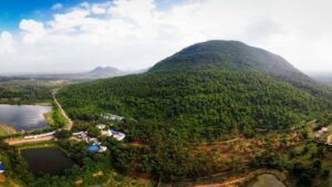 Bakura experience the blend of art, nature, and culture; visit this hill in Bengal