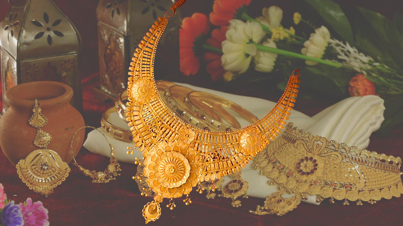 Gold Price is continuously rising what is the price of 10 grams rate today