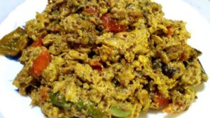 Recipe make vegetarian batichachdi with sajne flowers