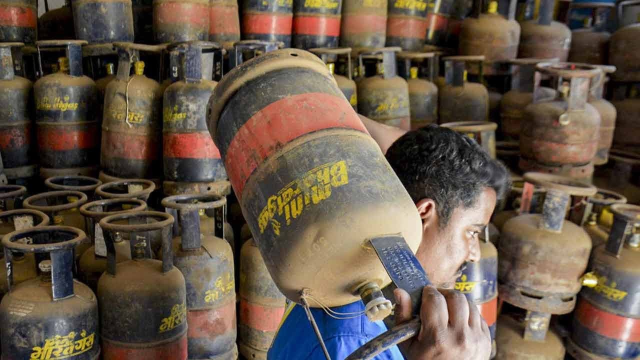 Hardeep Singh Puri opened up about lockdown rumours 