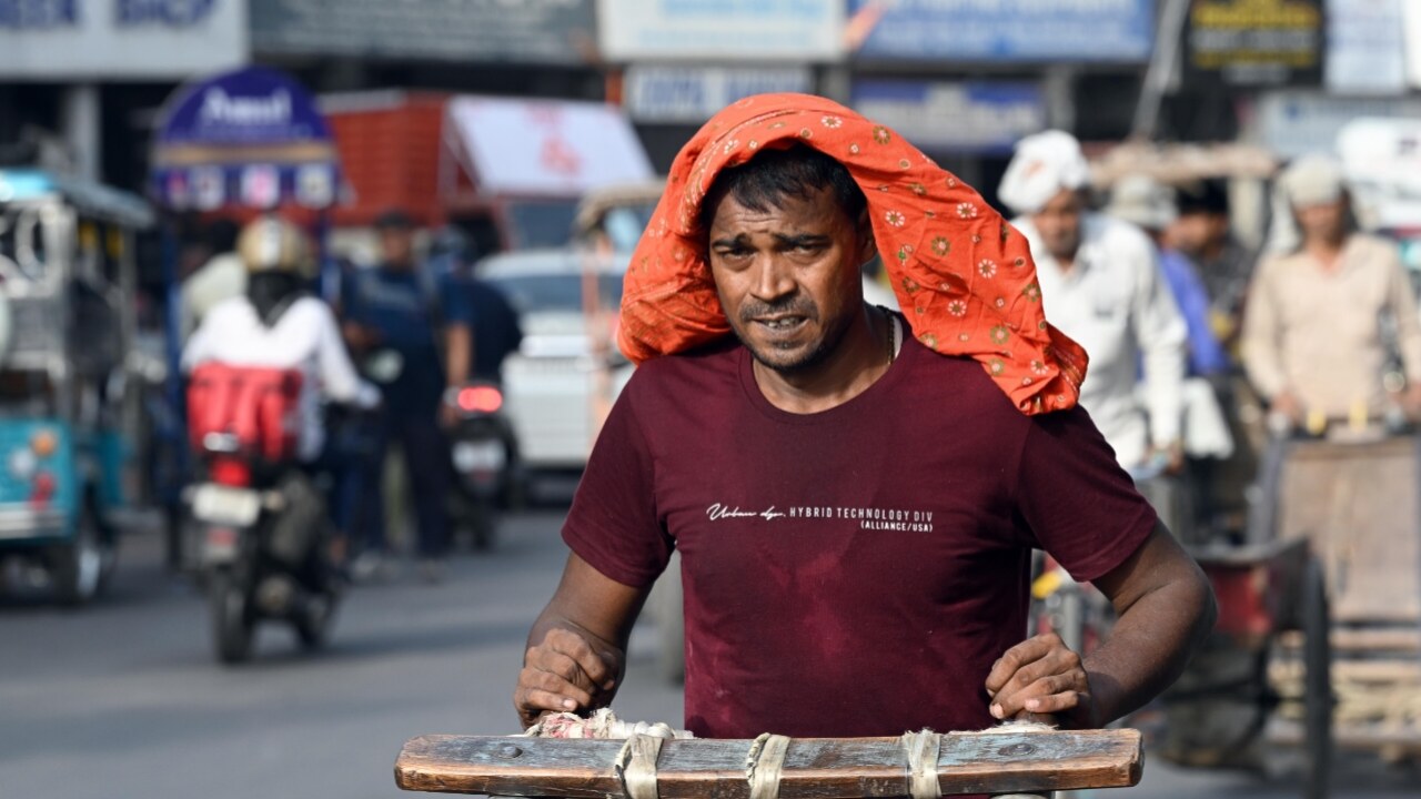 ফের গরমের কামব্যাক! ৩৬ ডিগ্রিতে ছুঁইছুঁই পারদ, আজ কেমন থাকবে দক্ষিণবঙ্গের আবহাওয়া?