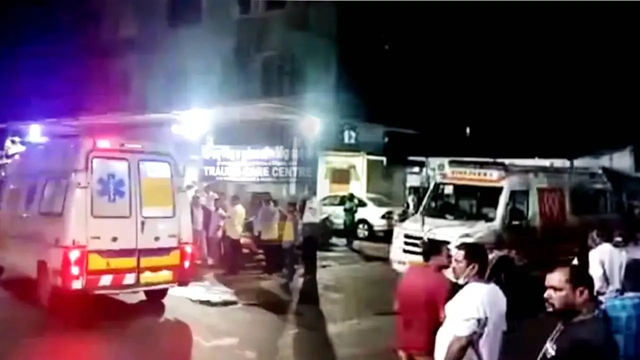 Orissa 10 dead in massive fire at Cuttack Medical College