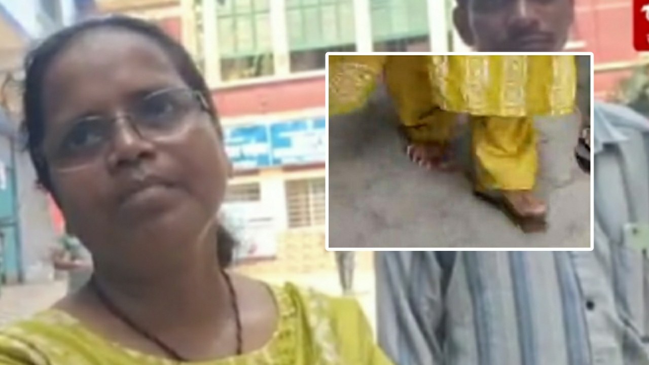 মনোনয়নের মিছিলে গিয়ে খোয়া গেল জুতো, খালি পায়েই ঘুরে বেড়ালেন তৃণমূল সাংসদ