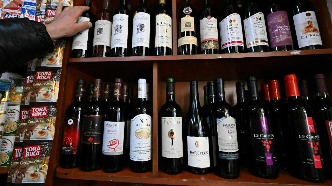 আজ সন্ধ্যা থেকেই ঝাঁপ ফেলবে সমস্ত মদের দোকান, কতদিন চলবে ড্রাই ডে?