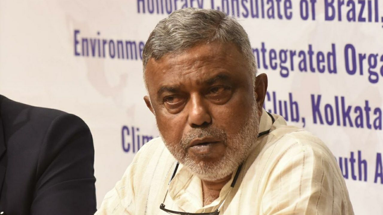 হলফনামার সঙ্গে বিস্তর অসঙ্গতি, আয়কর তল্লাশিতে কোটি টাকার হিরে-জহরত উদ্ধার দেবাশিস কুমারের বাড়িতে