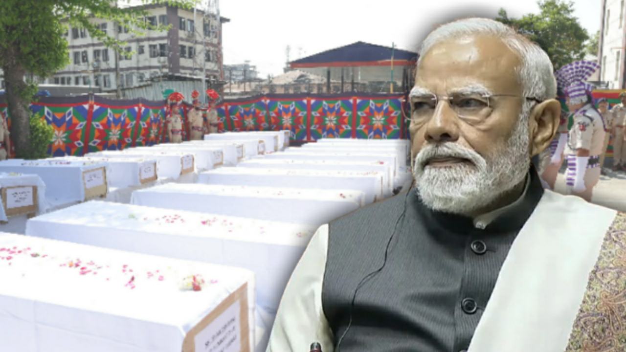 Narendra Modi paid respect to pahalgam terror killed people 
