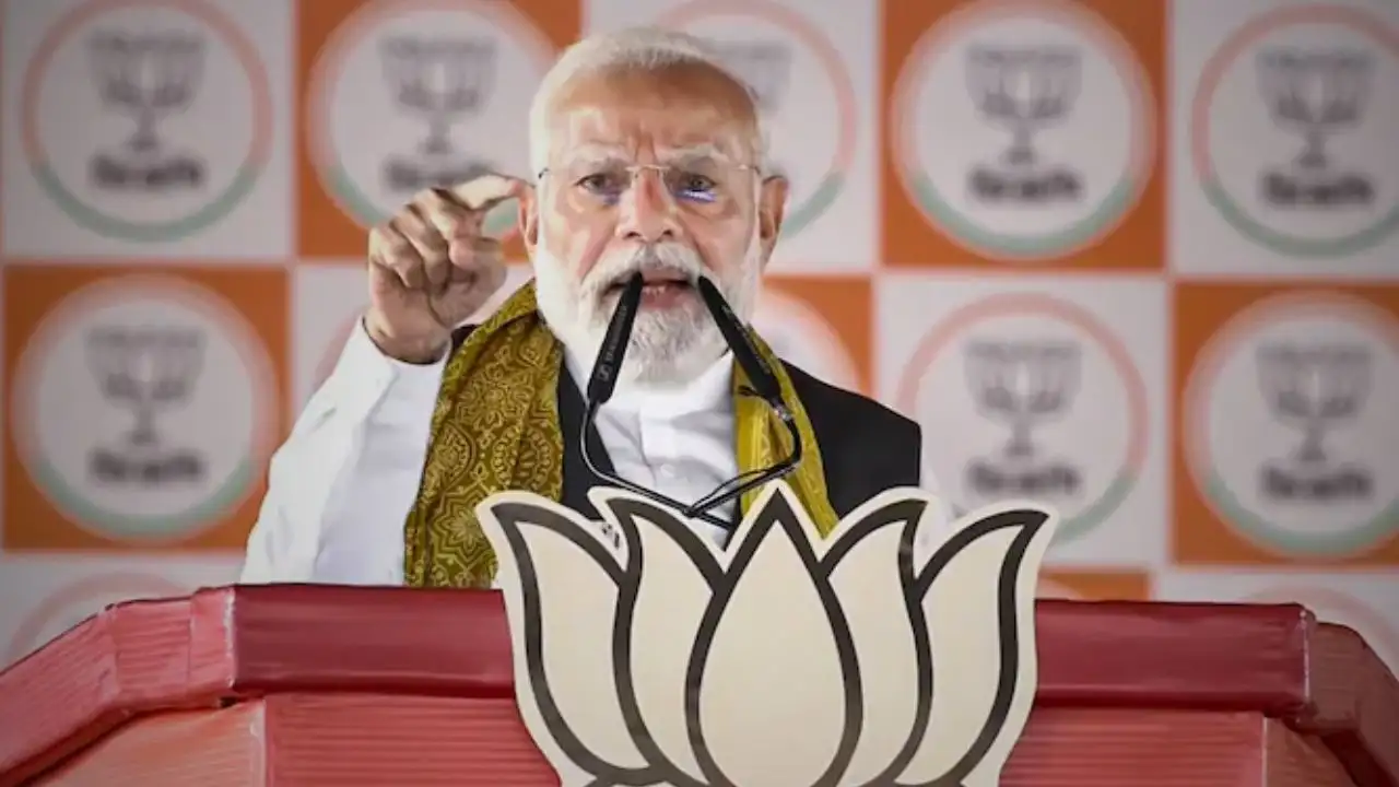 ভোটের আগে ‘বুথ যুদ্ধ’ শুরু! বাংলায় জিততে কর্মীদের কী গোপন মন্ত্র দিলেন মোদী?