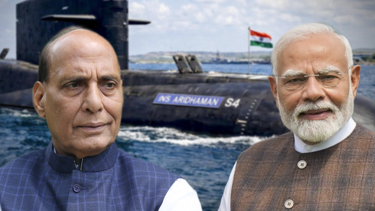 জলপথে বাড়ল ভারতের শক্তি! নৌবাহিনী পেল দেশের তৃতীয় পারমাণবিক সাবমেরিন INS অরিদমন