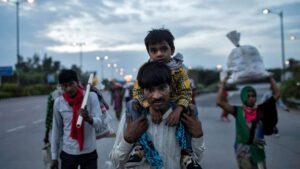 Thousands of migrant workers are returning to Bengal for vote