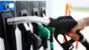 Fuel Price know the twist in todays rate 